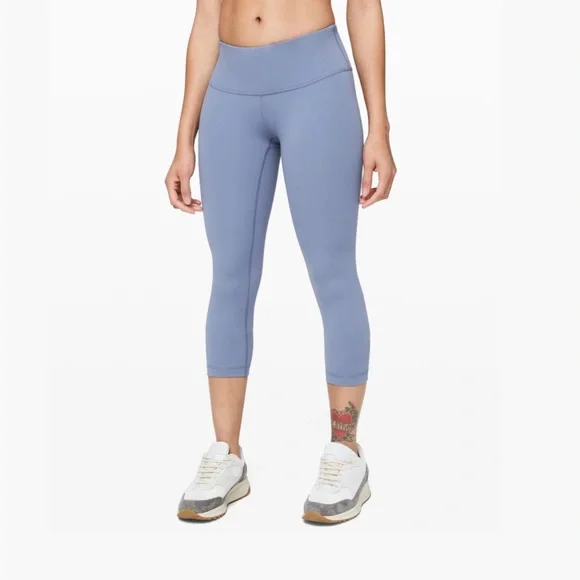 Lululemon WUNDER UNDER CROP LOW-RISE - Picture 3 of 4